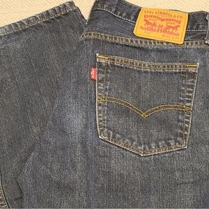 Levi's 514 Straight Leg Dark Wash 32 x 34 Jeans